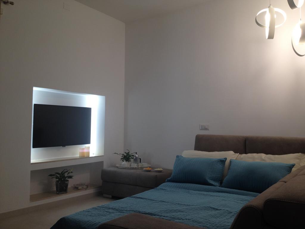 Mary'S Penthouse Apartment Лидо ди Остия Екстериор снимка